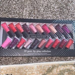 Beauty Now and Next 20 piece lip gloss collection